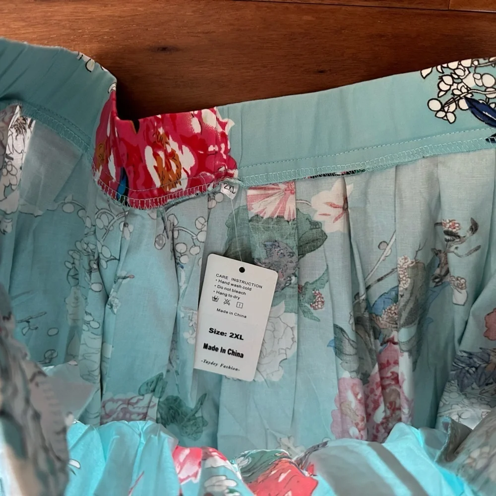 Floral Flare Midi Skirt NWT size 2XL